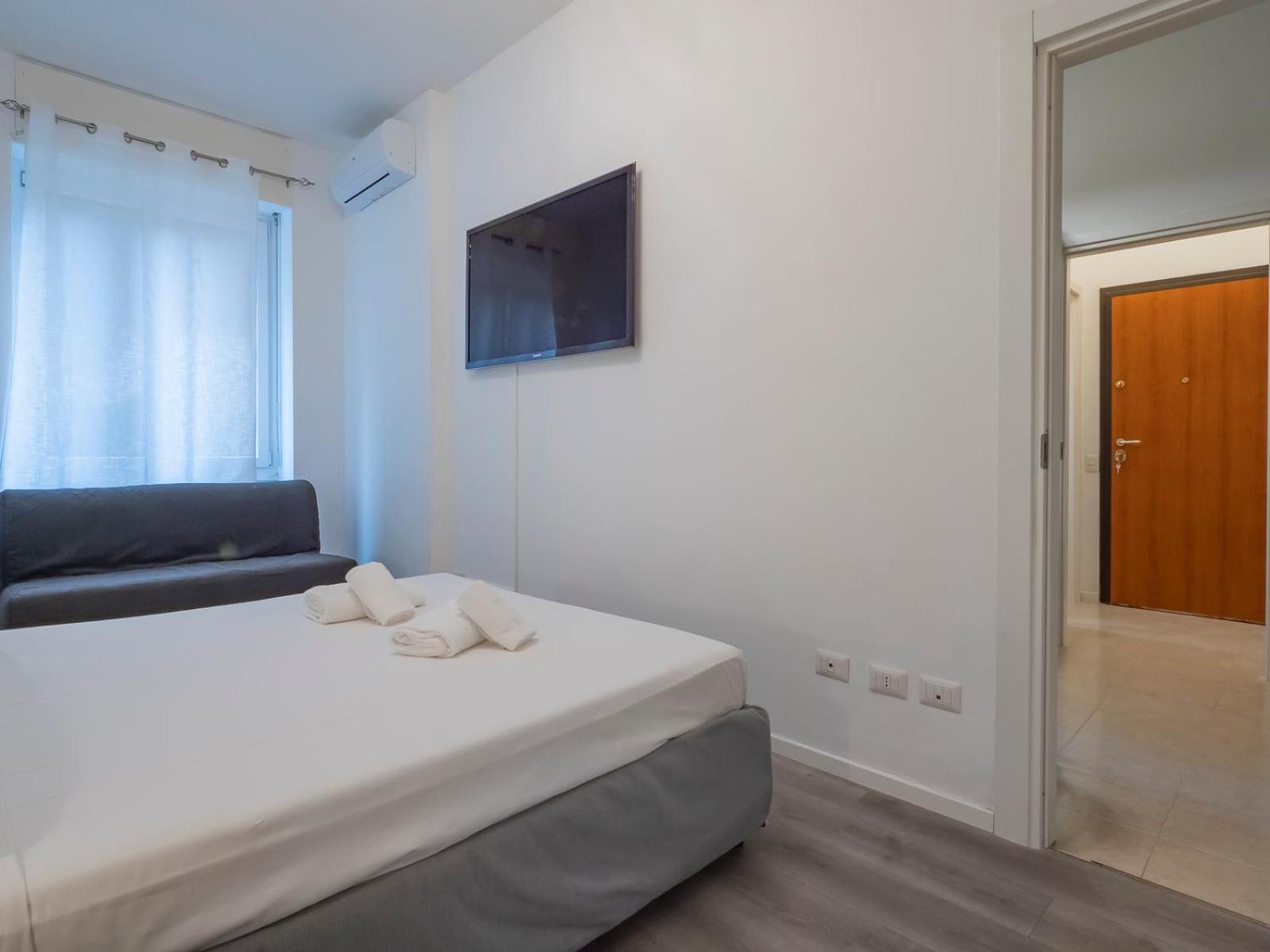 I Host Apartment - Melloni 34 Милано Екстериор снимка