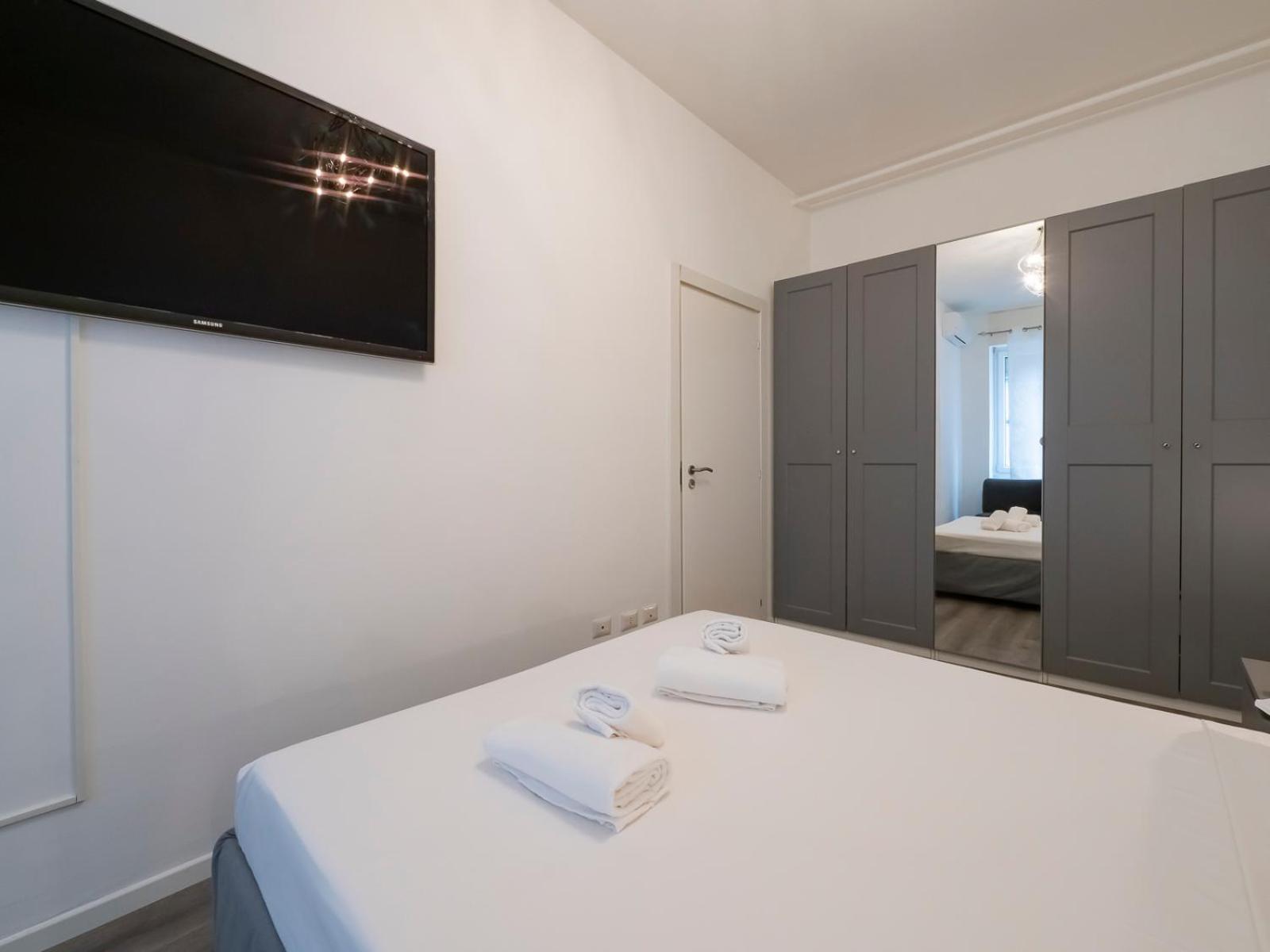 I Host Apartment - Melloni 34 Милано Екстериор снимка