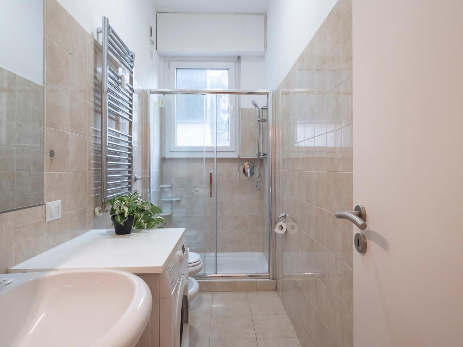 I Host Apartment - Melloni 34 Милано Екстериор снимка