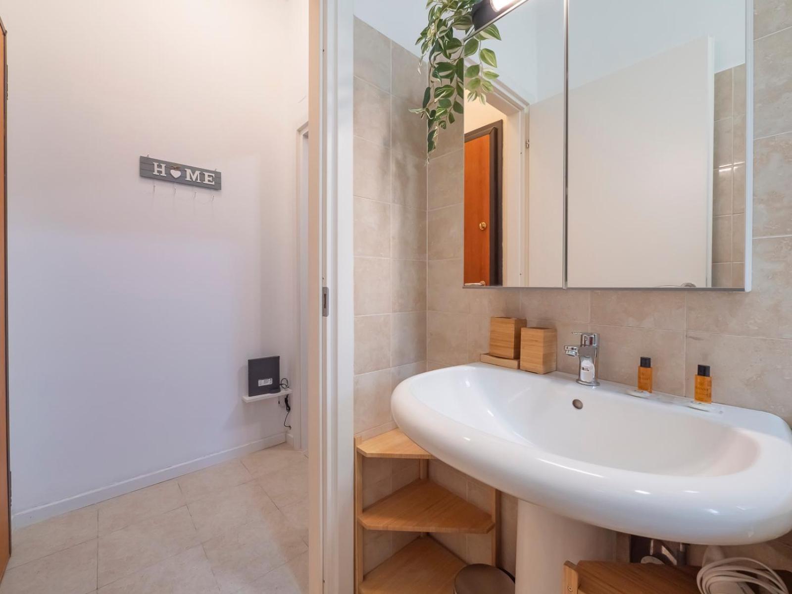 I Host Apartment - Melloni 34 Милано Екстериор снимка